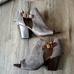 Studio Isola booties- faux leather- perfect for the upcoming fall